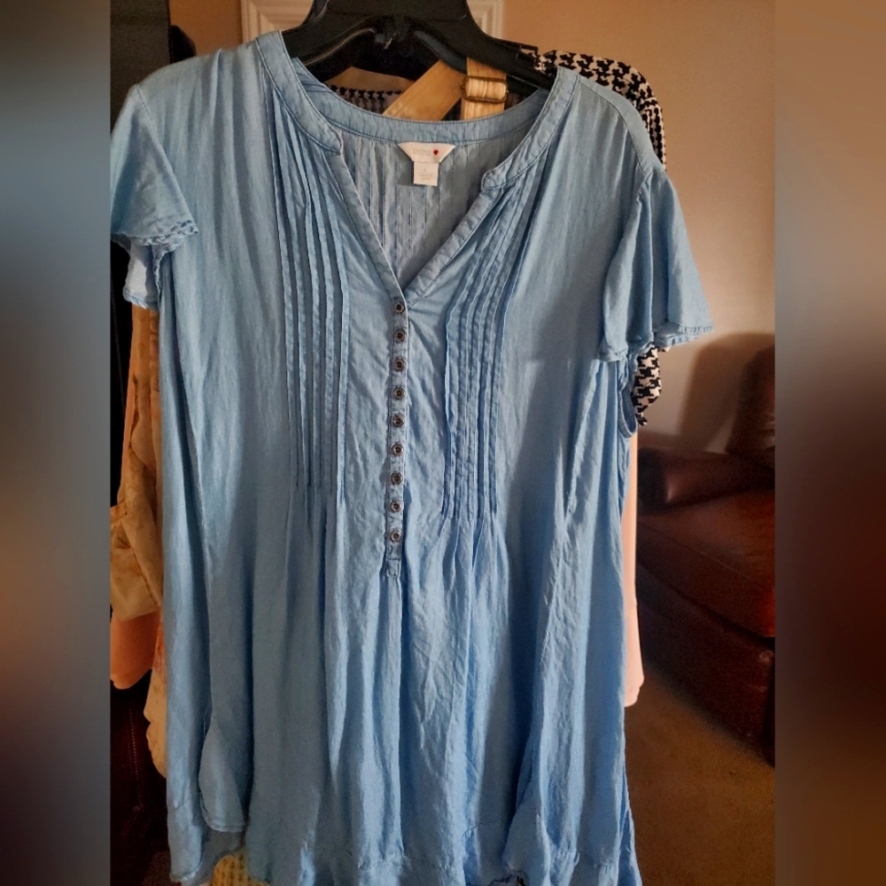 Intro Denim Button Up Top